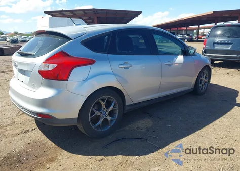 2013 Ford Focus Se z USA, uszkodzony, nr VIN 1FADP3K25DL178459